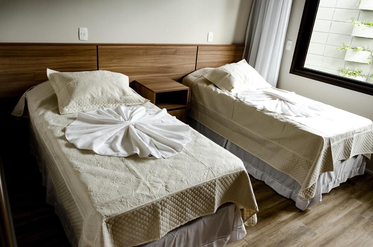 Tons De Mar Apart Hotel อูบาตูบา ภายนอก รูปภาพ